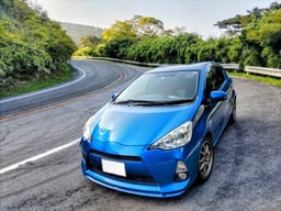 トヨタアクアが車検切れしたらどうする?車検を通す方や費用を抑える方法を解説