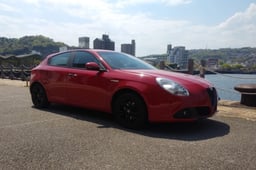ジュリエッタのバッテリー交換はいくら?交換方法別の費用や所要時間をご紹介