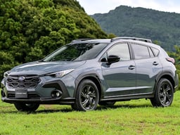 スバル・クロストレックの車検料金はいくら?費用相場や車検費用を安くする方法を紹介!