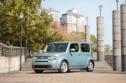 日産・キューブの車検料金はいくら?費用相場や車検費用を安くする方法を紹介!