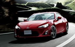 トヨタ86/スバルBRZが車検切れしたらどうする?車検を通す方や費用を抑える方法を解説