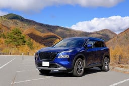 日産エクストレイルが車検切れしたらどうする?車検を通す方や費用を抑える方法を解説
