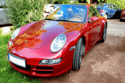 ポルシェ911のバッテリー交換はいくら?交換方法別の費用や所要時間をご紹介