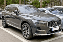 ボルボxc60のドラレコ取り付けはいくら?費用や所要時間をご紹介!