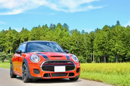 BWM MINIにドラレコを設置する方法は?値段や依頼先をご紹介!