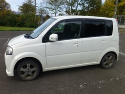 ダイハツ・ムーヴの車検料金はいくら?費用相場や車検費用を安くする方法を紹介!