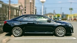 トヨタ・カムリの車検料金はいくら?費用相場や車検費用を安くする方法を紹介!