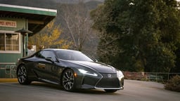 レクサス・LCの車検料金はいくら?費用相場や車検費用を安くする方法を紹介!
