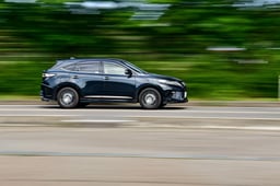 ハリアーのオルタネーター交換にかかる費用や所要時間をご紹介!