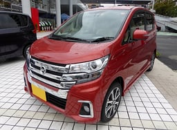 日産デイズが車検切れしたらどうする?車検を通す方や費用を抑える方法を解説