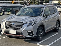 スバルフォレスターの車検料金はいくら?費用相場や車検費用を安くする方法を紹介!