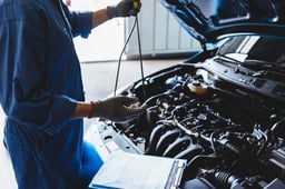 自動車整備士が副業を始める前の基礎知識とは?確定申告や税金について詳しく解説!