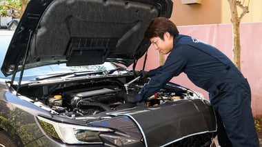 整備士はセイビーの厳しい採用基準をクリアした人のみ